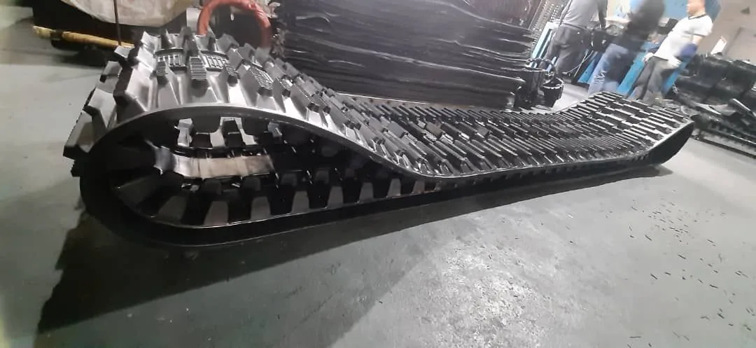 SISU NASU NA-140 NA-110 TRACKS BRAND NEW