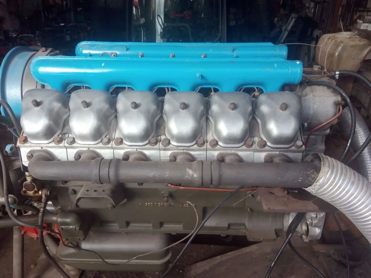 T813 ENGINE