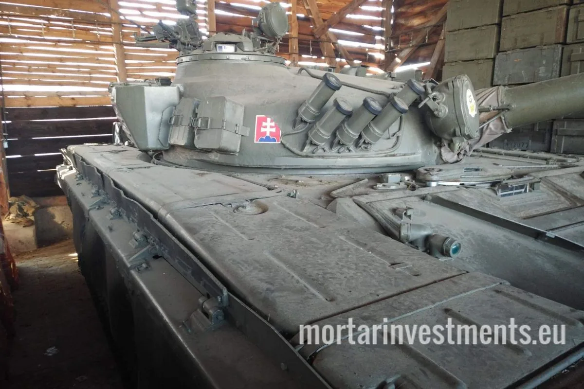 LIKE NEW T-72