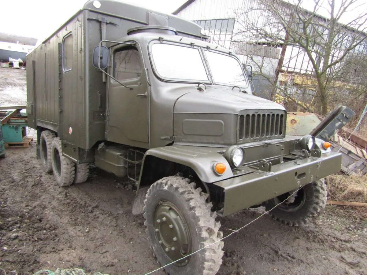 PRAGA V3S