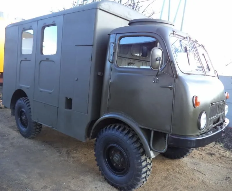 TATRA 805