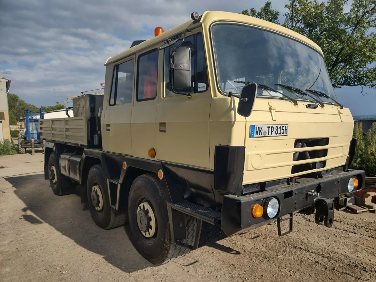 TATRA 815